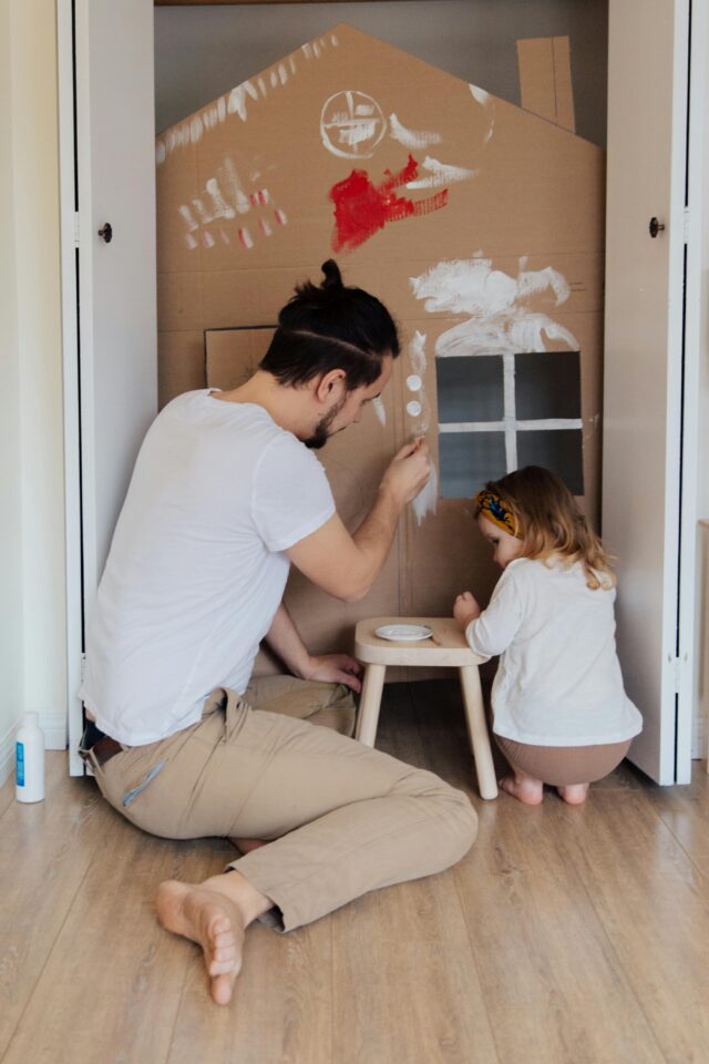 子供が扉に挟まれそうに…